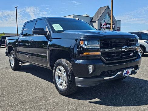 Used 2018 Chevrolet Silverado 1500 LT w/ All Star Edition AWD/4WD image 1