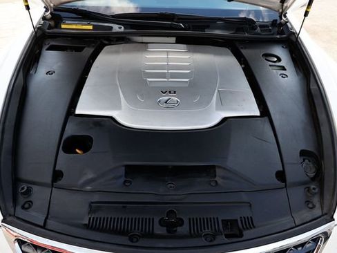 Used 2011 Lexus LS 460 4dr Sedan RWD image 23