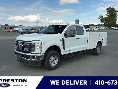 New 2027 Ford F350 XL w/ XL Chrome Package