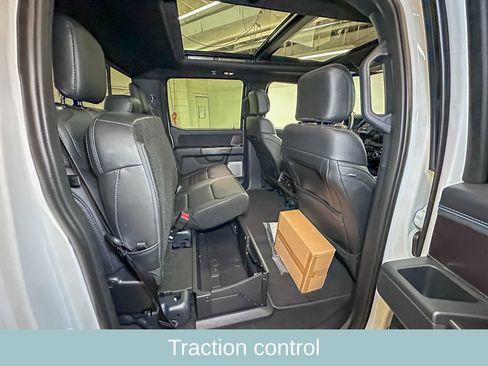 New 2026 Ford F350 Platinum image 4