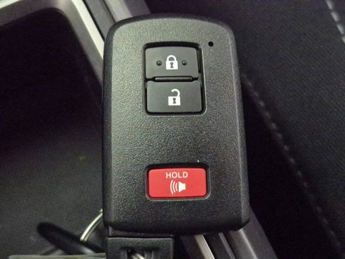 Used 2022 Toyota Tacoma TRD Sport image 26