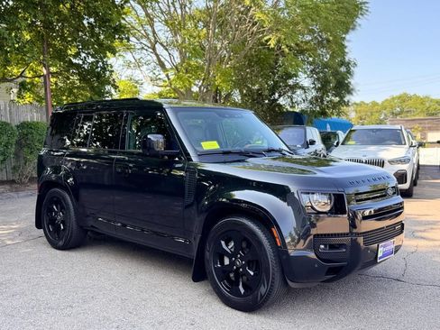 Used 2023 Land Rover Defender 110 X-Dynamic SE AWD/4WD image 8