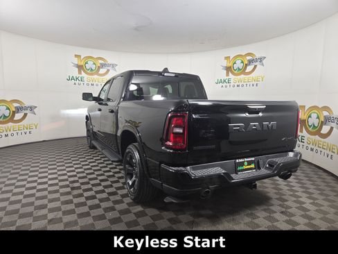 Certified 2025 RAM 1500 Big Horn AWD/4WD image 7