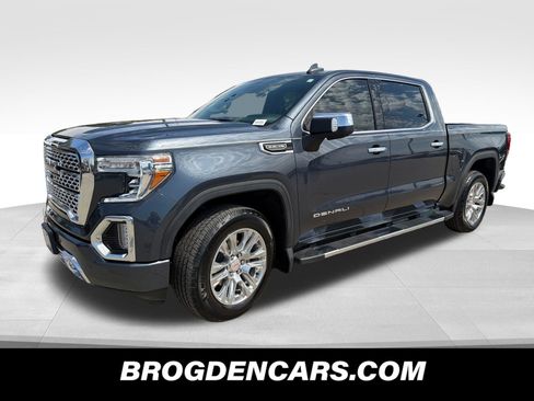 Used 2022 GMC Sierra 1500 Denali w/ Technology Package AWD/4WD image 4