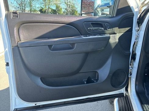 Used 2012 Chevrolet Silverado 2500 LTZ w/ LTZ Plus Package image 14