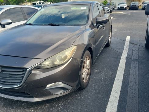 Used 2014 MAZDA MAZDA3 i Touring FWD image 3