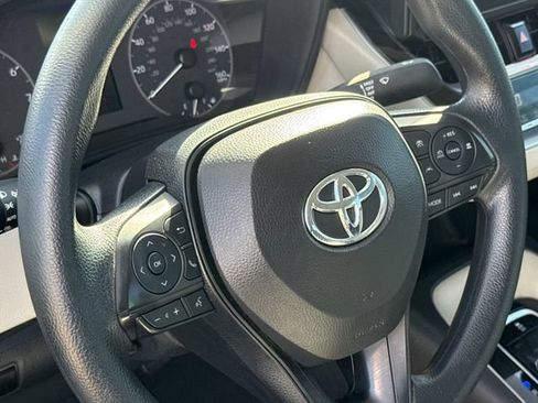 Used 2024 Toyota Corolla LE FWD image 18