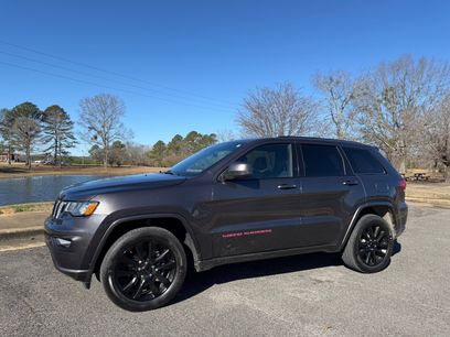 Used 2019 Jeep Grand Cherokee Altitude
