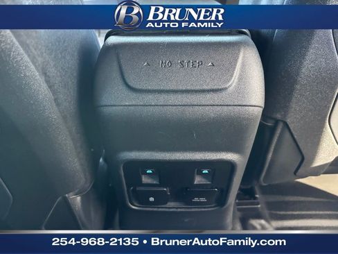 Used 2023 Ford Bronco Big Bend image 18