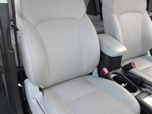 Used 2015 Subaru Forester 2.5i Limited w/ Popular Package #1 image 20