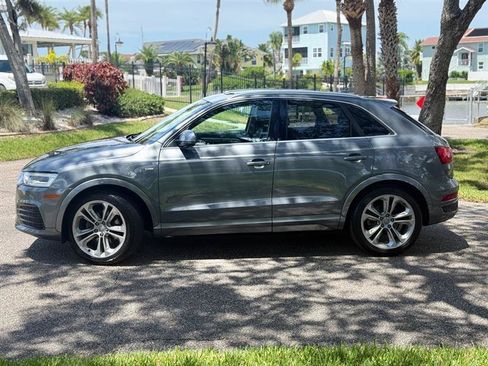 Used 2016 Audi Q3 2.0T Prestige w/ Prestige Package AWD/4WD image 2