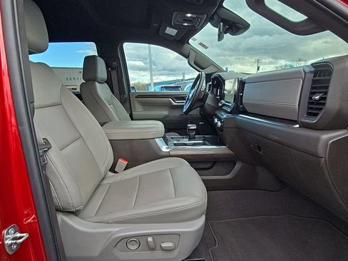 Used 2023 GMC Sierra 1500 SLT w/ SLT Convenience Package image 45