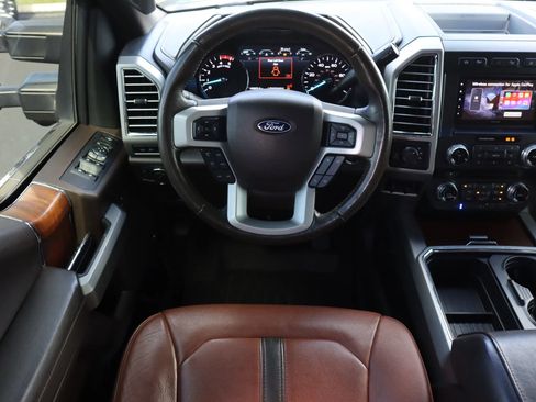 Used 2018 Ford F250 King Ranch w/ King Ranch Ultimate Package AWD/4WD image 22