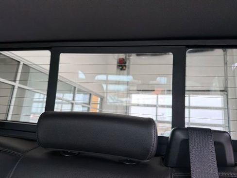 Used 2020 Chevrolet Silverado 1500 LTZ w/ LTZ Premium Package image 15