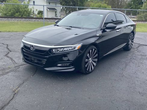 Used 2018 Honda Accord EX-L image 1