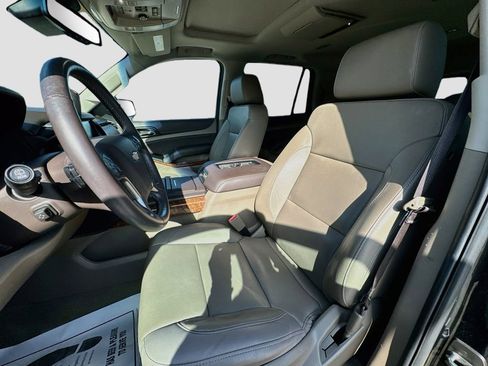Used 2017 Chevrolet Tahoe Premier RWD image 24
