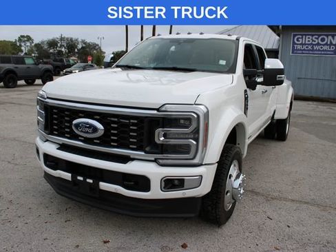 Used 2026 Ford F450 Platinum w/ Platinum Plus Package AWD/4WD image 3