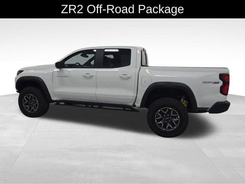 New 2025 Chevrolet Colorado ZR2 w/ Off-Road Front Bumper Package image 7