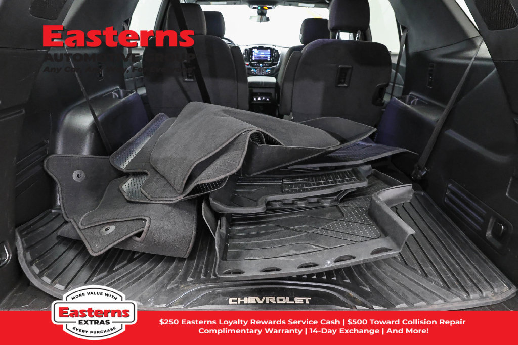 Used 2023 Chevrolet Traverse LT FWD image 26