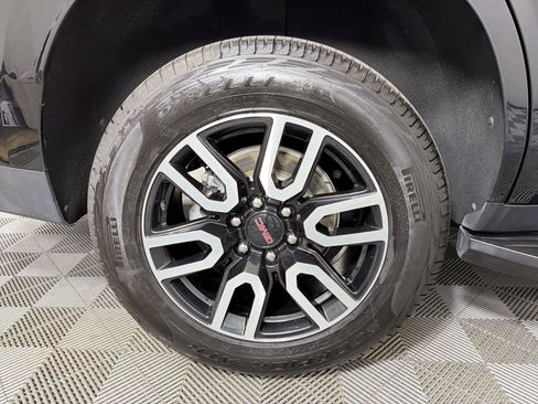 Certified 2023 GMC Yukon AT4 w/ LPO, Floor Liner Package AWD/4WD image 16