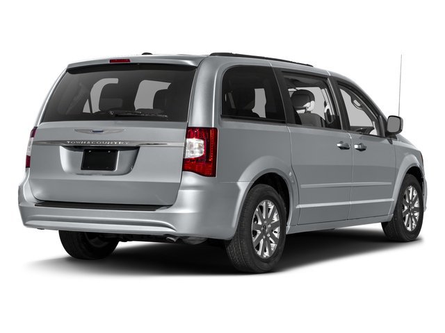 Used 2016 Chrysler Town & Country Touring w/ Driver Convenience Group FWD image 5