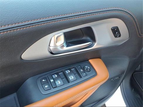 New 2026 Chrysler Pacifica Pinnacle w/ Trailer Tow Group image 19