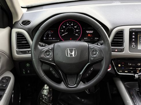 Used 2021 Honda HR-V EX-L image 25