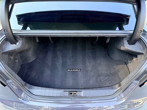 Used 2021 Nissan Maxima Platinum w/ 40th Anniversary Package FWD image 11