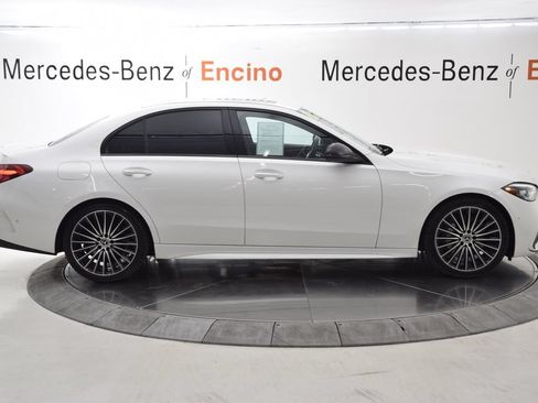 Used 2024 Mercedes-Benz C 300 Sedan image 7