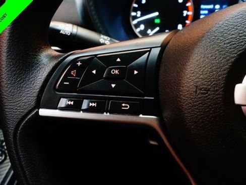 Certified 2023 Nissan Sentra S FWD image 22
