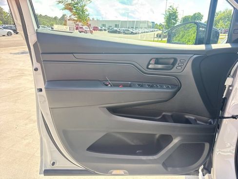 Used 2026 Honda Odyssey Sport-L image 13
