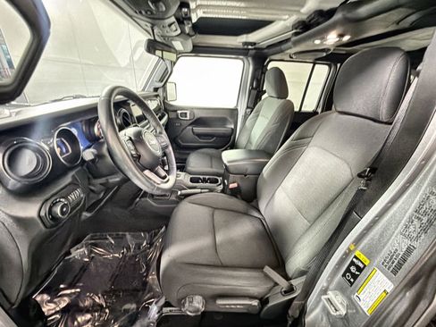 Used 2021 Jeep Wrangler Unlimited Sport image 13
