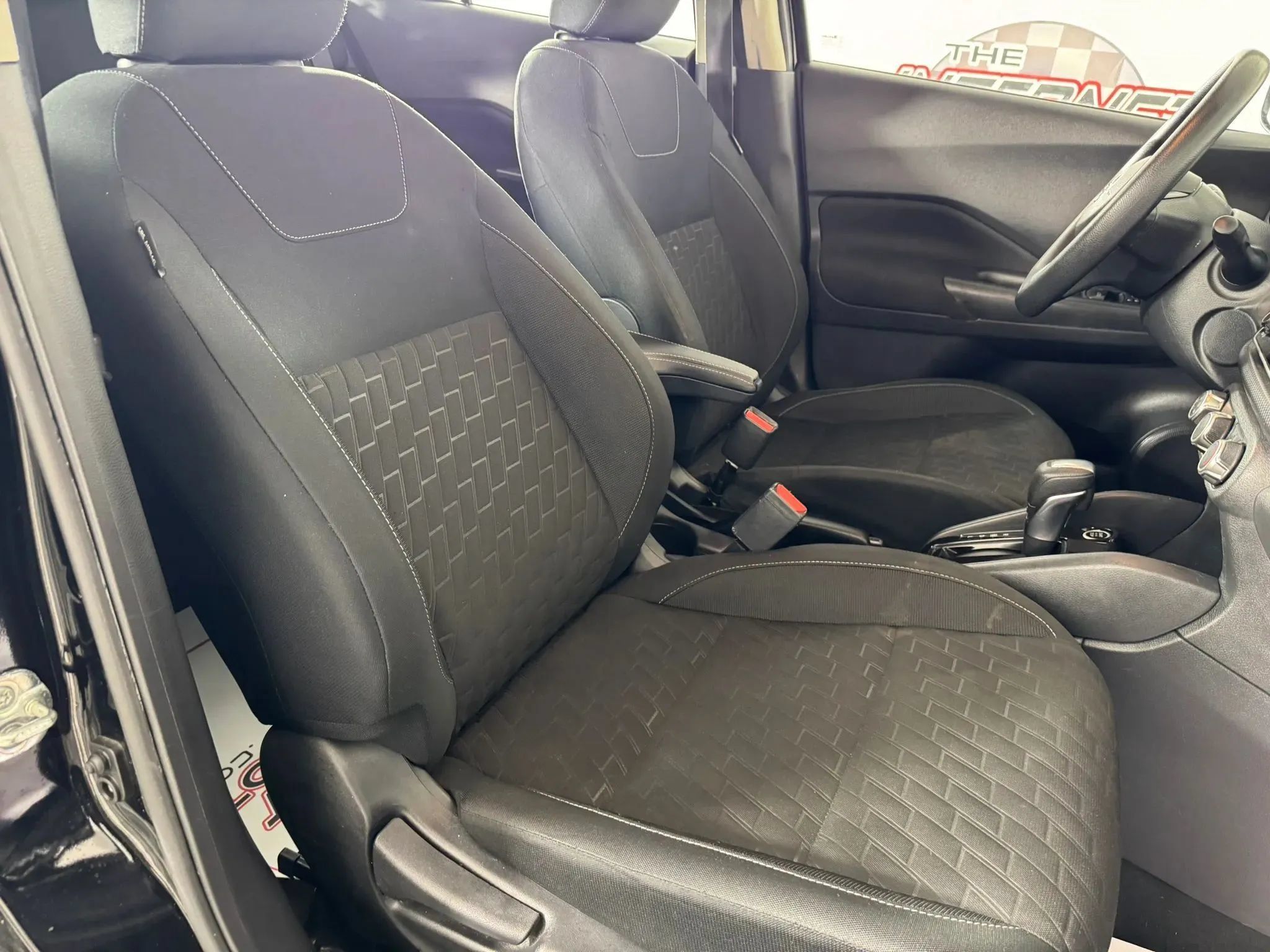 Used 2022 Nissan Kicks S FWD image 32