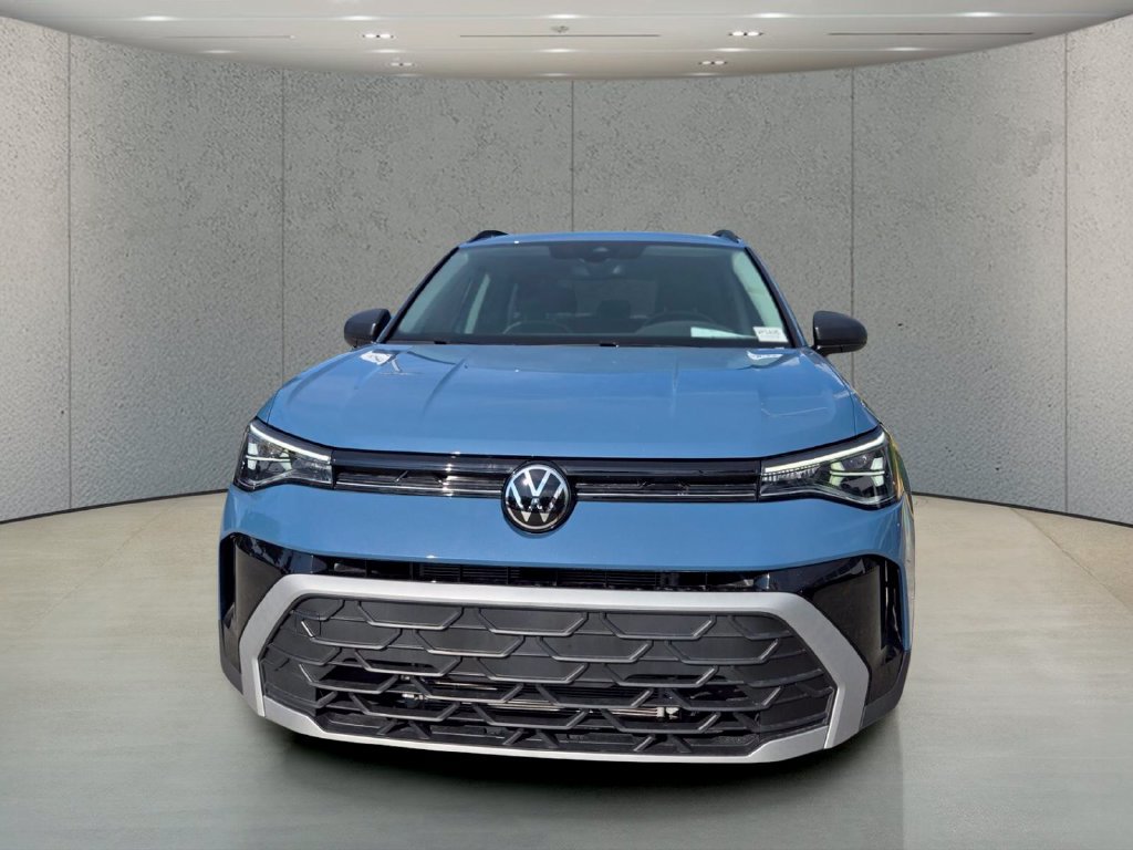 Used 2025 Volkswagen Taos S FWD image 8