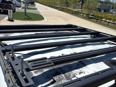 Used 2022 Toyota Tacoma SR5 AWD/4WD image 6