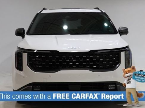 Used 2025 Kia Carnival SX Prestige FWD image 2