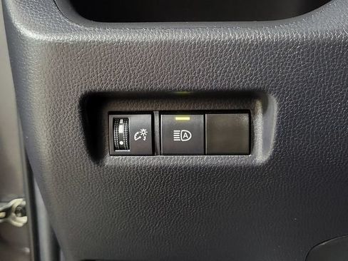 Used 2023 Toyota RAV4 XLE FWD image 23
