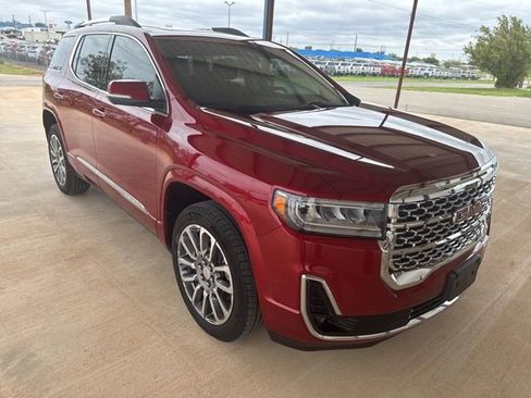 Used 2023 GMC Acadia Denali w/ Denali Technology Package AWD/4WD image 1