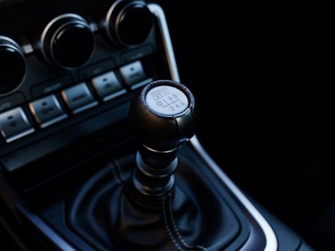 Used 2025 Toyota GR86 Premium image 10