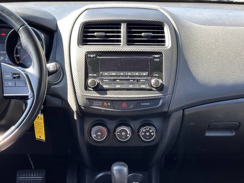 Used 2016 Mitsubishi Outlander Sport ES image 14