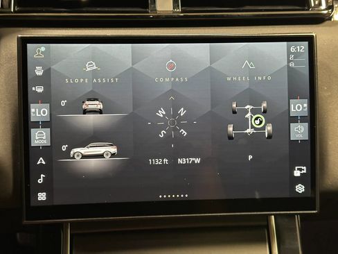 Used 2024 Land Rover Range Rover Velar Dynamic SE AWD/4WD image 33