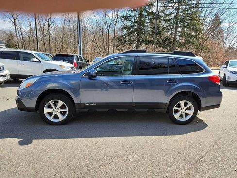 Used 2013 Subaru Outback 2.5i Limited image 16