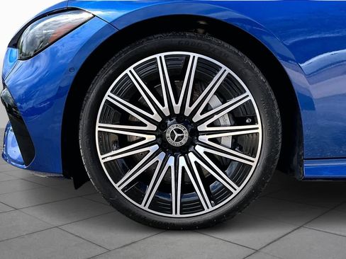 Certified 2025 Mercedes-Benz CLE 450 4MATIC Coupe image 11