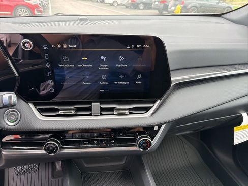 New 2026 Chevrolet Equinox LT FWD image 23