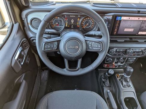 New 2026 Jeep Gladiator Willys AWD/4WD image 13