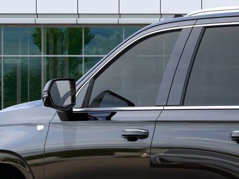 New 2026 Cadillac Escalade Luxury AWD/4WD image 12