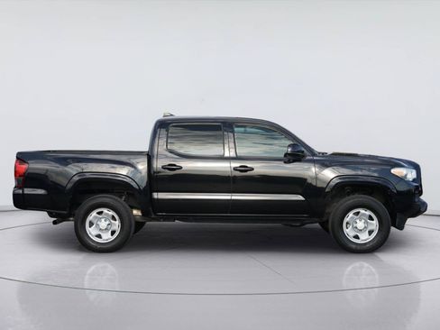 Used 2018 Toyota Tacoma SR w/ SR Convenience Package RWD image 5