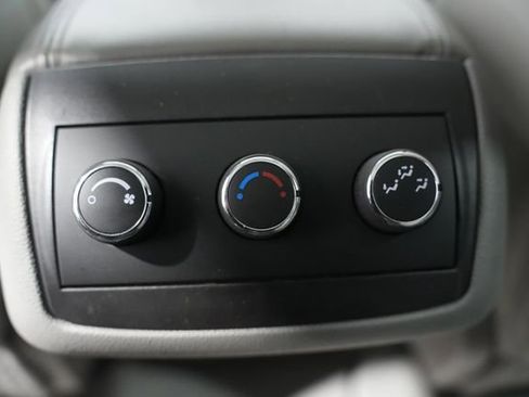 Used 2016 Buick Enclave Leather image 18