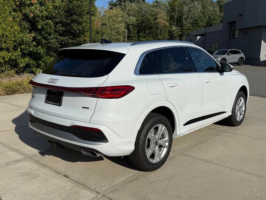 New 2026 Audi Q5 Premium AWD/4WD image 11