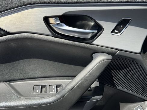 Used 2023 Acura TLX FWD image 22